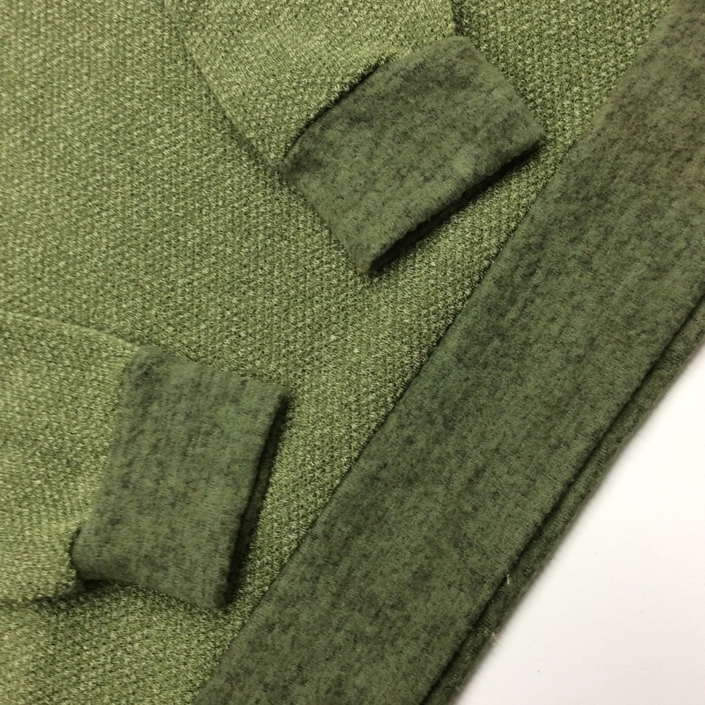 Honeyme Crewneck Small Beautiful Green Top - Picture 4 of 6